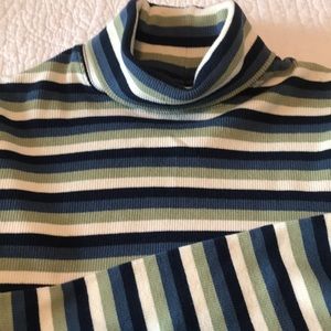 Cherokee turtle neck